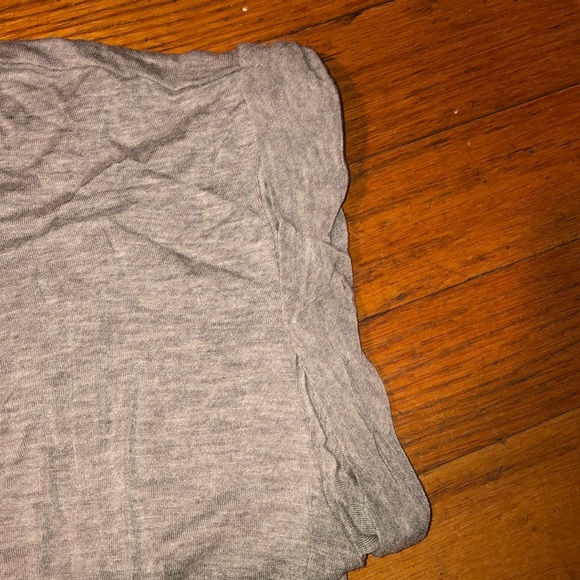 “Believe” Cropped Graphic T-shirt - Picture 3 of 3